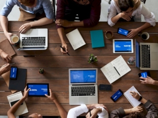 Obrázek kurzu: Efektivní komunikace v pracovních vztazích