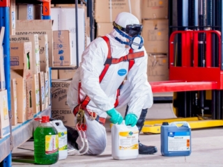 Obrázek kurzu: Nakládání s chemikáliemi: Kurz legislativy REACH a CLP